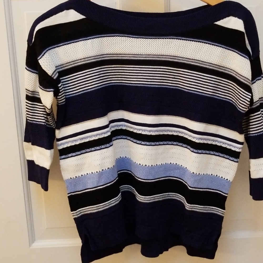 WHBM sz M multi-colored 3/4 sleeve sweater